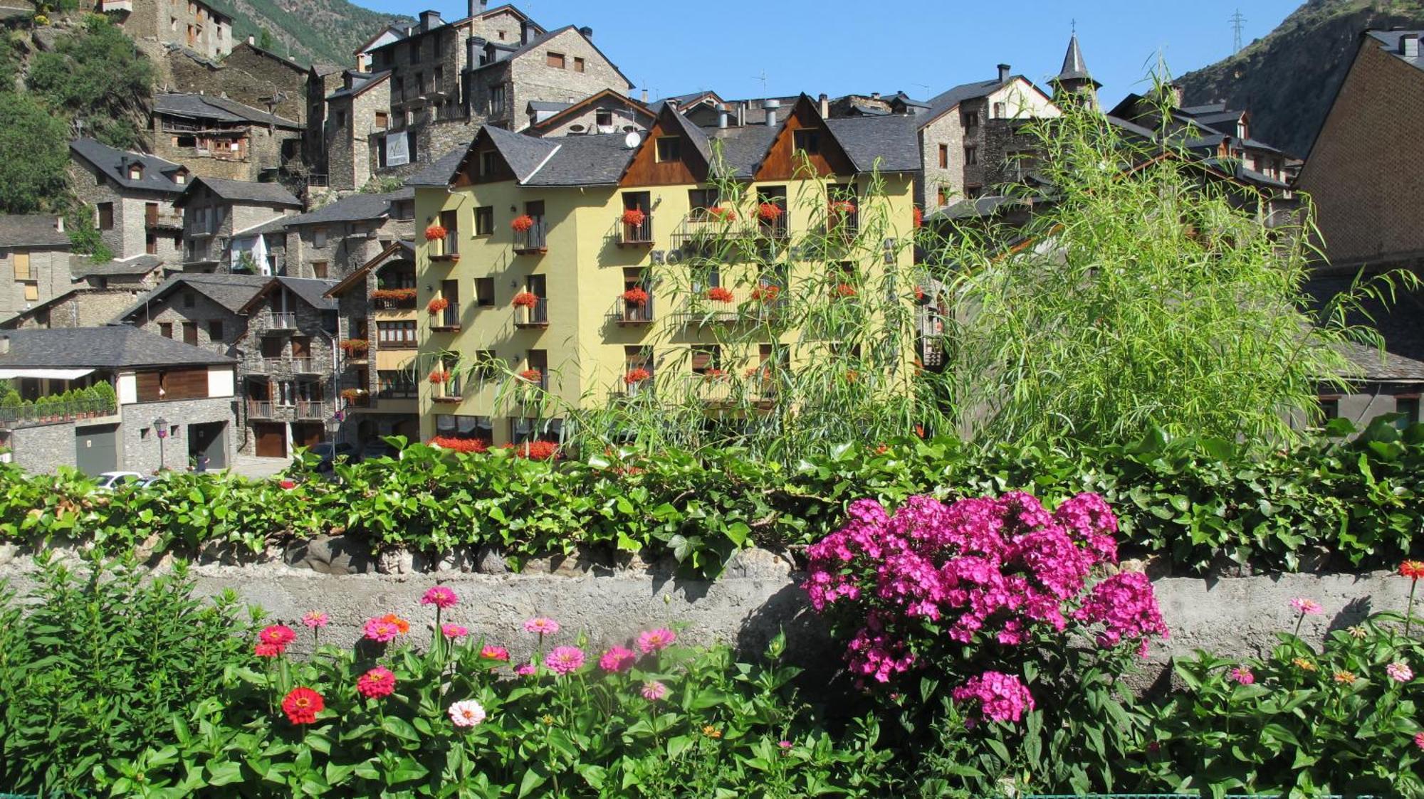 Hotel De Rei Llavorsí Eksteriør bilde